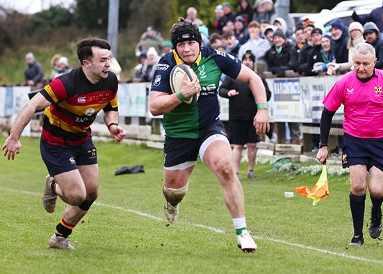 ‘Hinch are denied by last-gasp defending