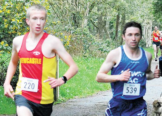 Local runners in Hill and Dale