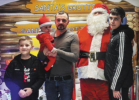 Knockevin Special School pupils kick off festive season with style