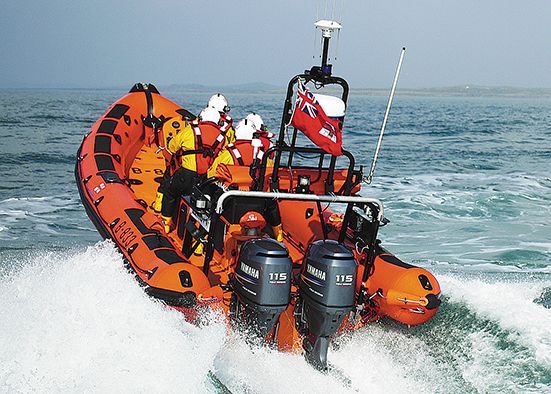 Praise for lifeboat crew after trio rescued at sea