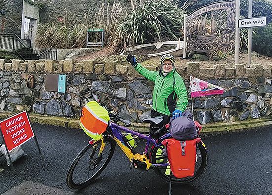 TV star Timmy Mallett visits district during UK-wide cycle