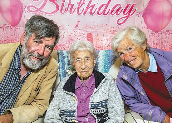 Centenarian Vera enjoys milestone birthday in Spa